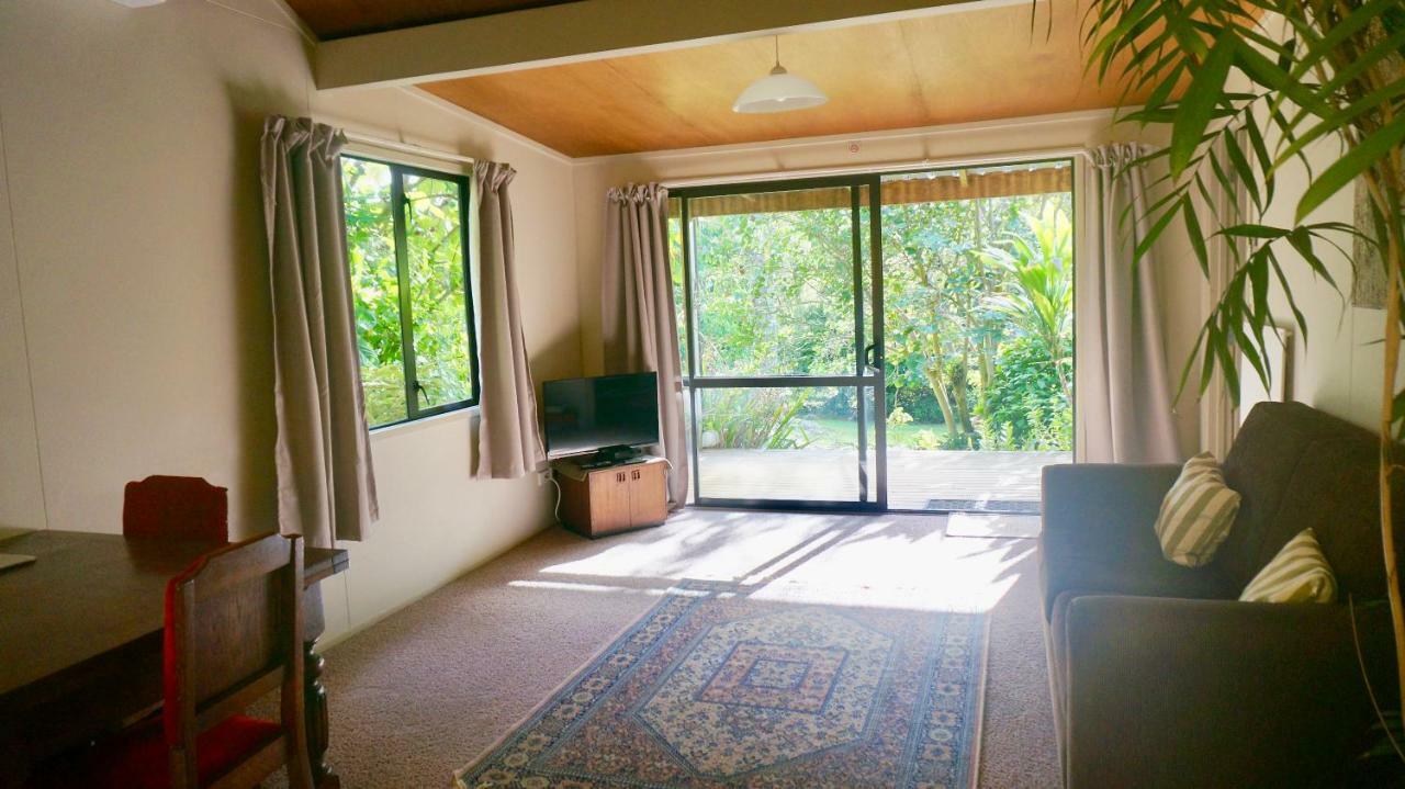קאריקרי Wharepuke Subtropical Accommodation מראה חיצוני תמונה